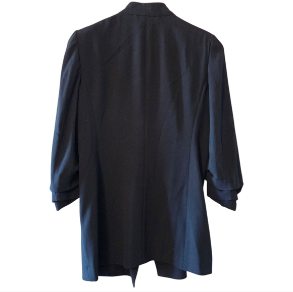 Aritzia Babaton Power Hip Blazer Classic Black Open Front Casual Size US 6. - Picture 4 of 15